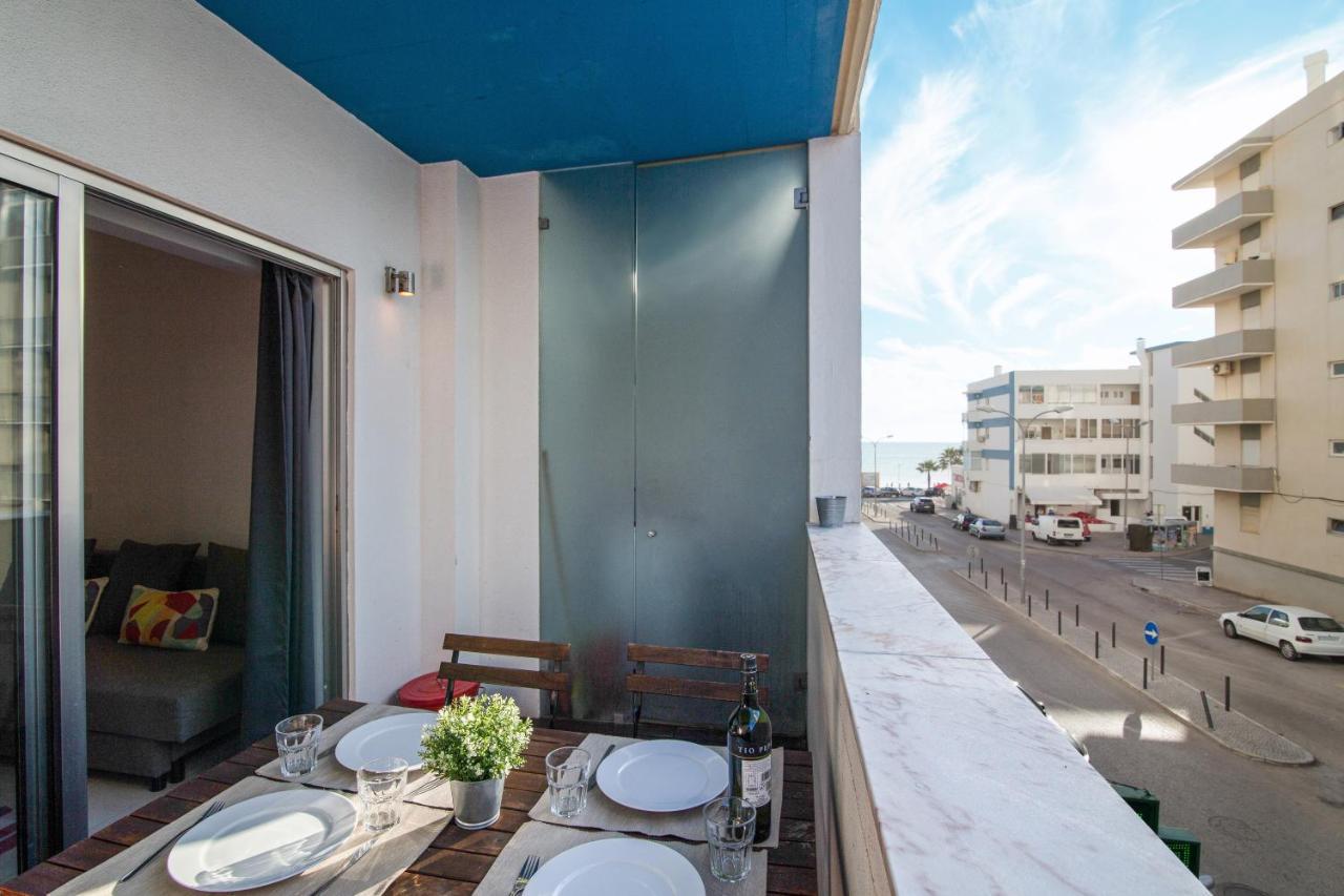 Modern Apartment By The Sea Quarteira Esterno foto